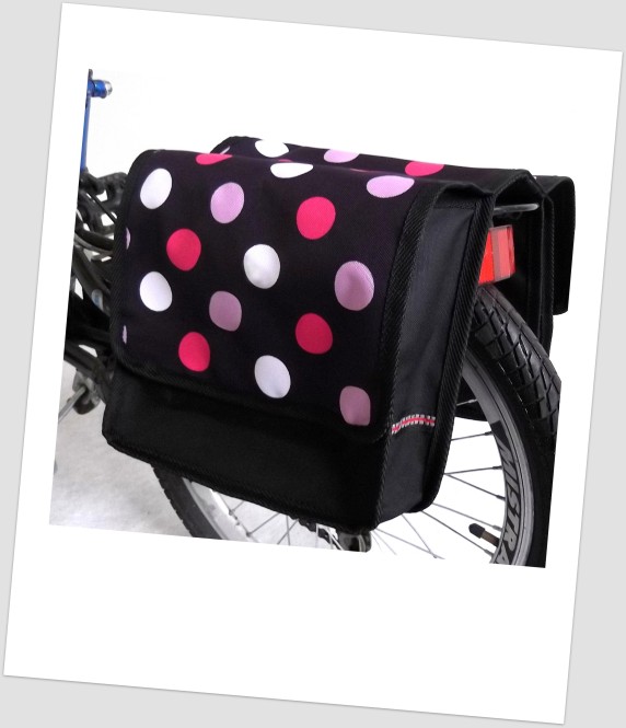 Baby-Joy Fahrradtasche JOY Kinderfahrradtasche Satteltasche Gepäckträgertasche 2 x 5 Liter 43 Dots 3 Black